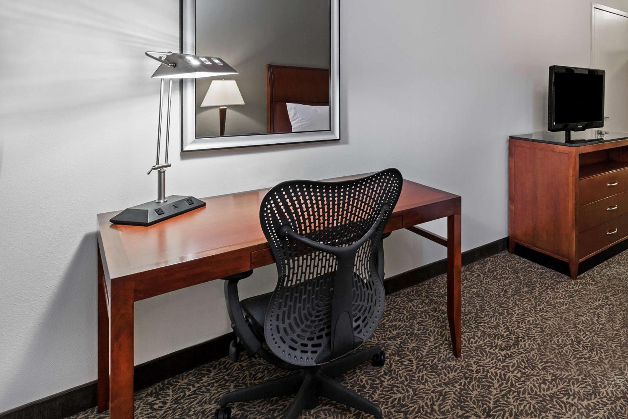 Hilton Garden