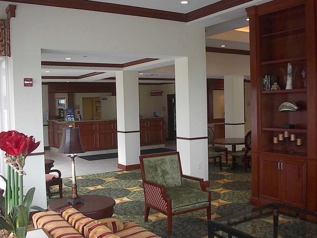 Hilton Garden Hotel 3*
